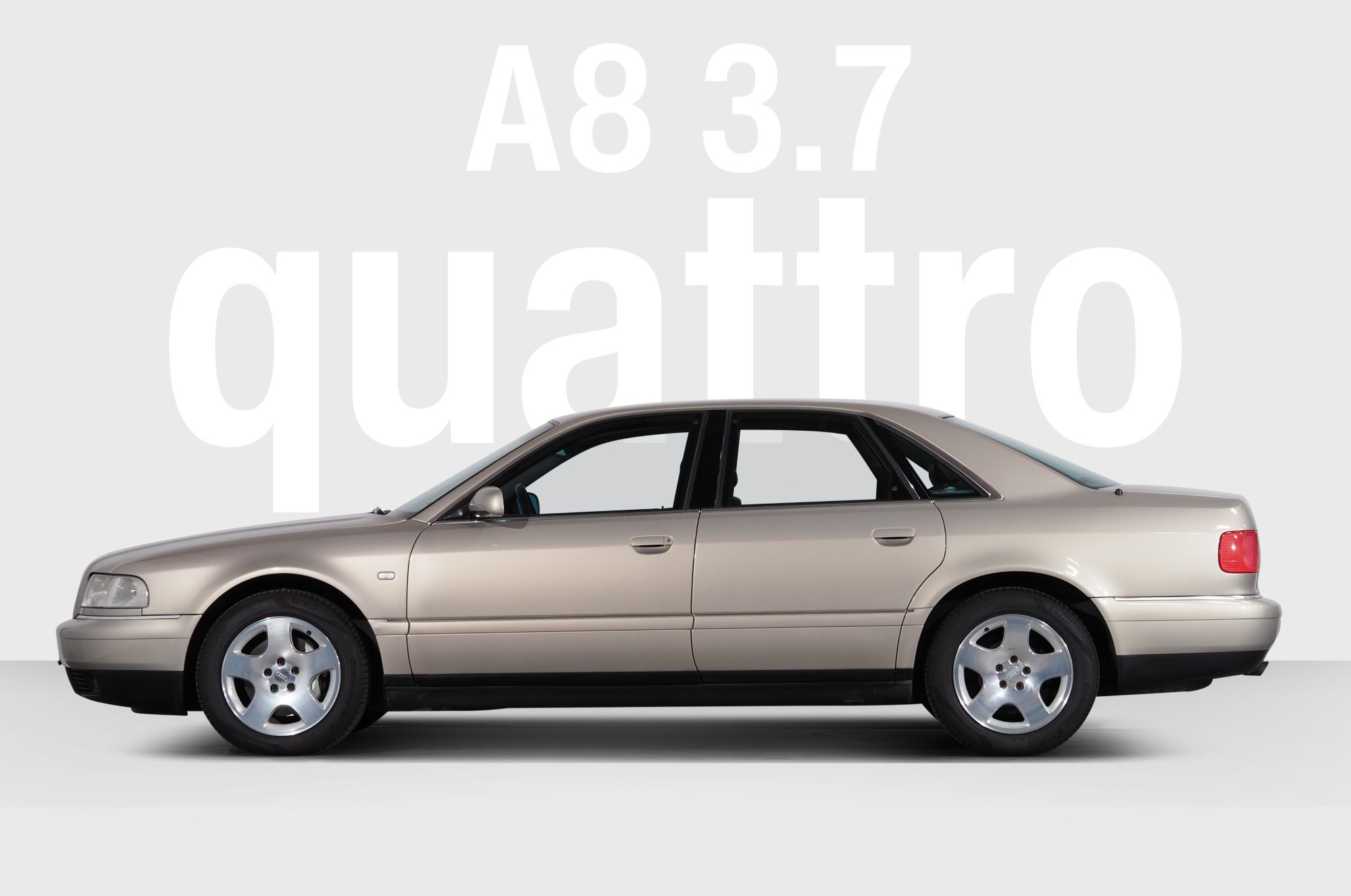 Audi A8 3.7 quattro 2000 260PS