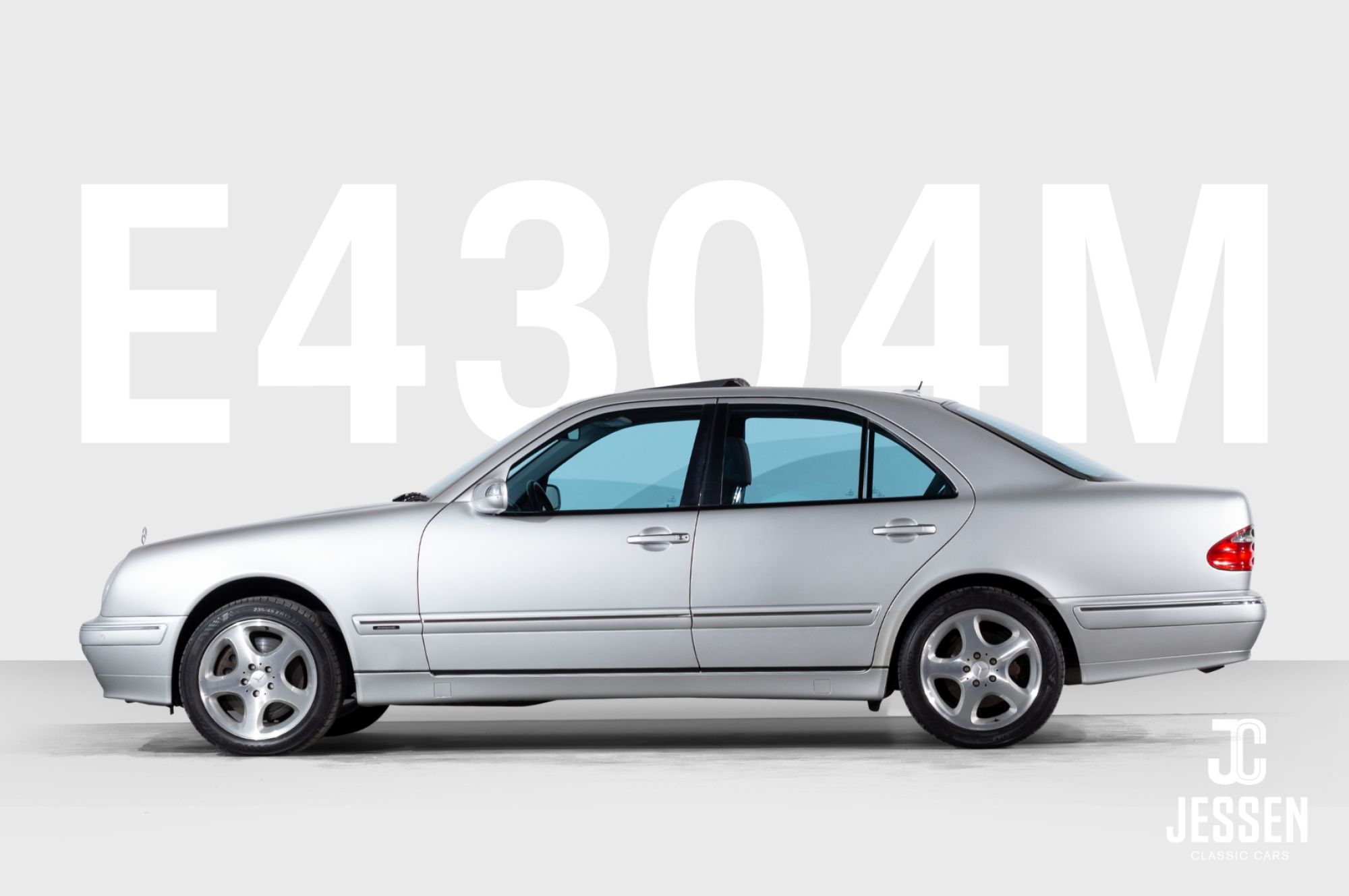 Mercedes-Benz E430 4MATIC 2001 279PS