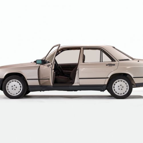 Mercedes-Benz 190E 1987