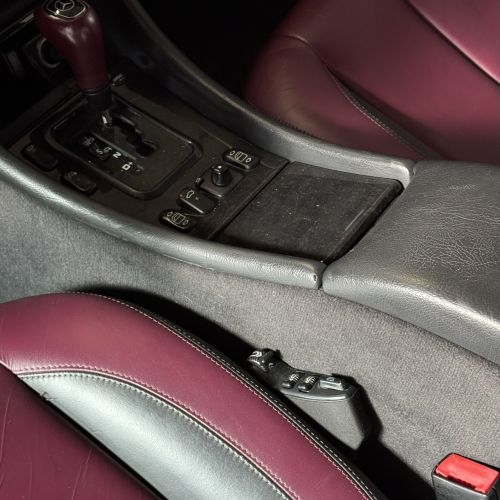 Mercedes-Benz CLK320 1999