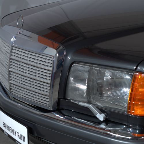 Mercedes-Benz 560SEL 1988