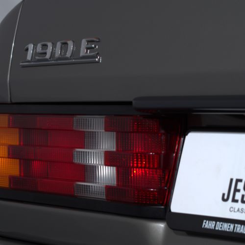 Mercedes-Benz 190E 1989