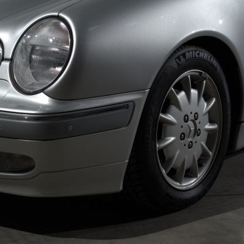 Mercedes-Benz E240 1999