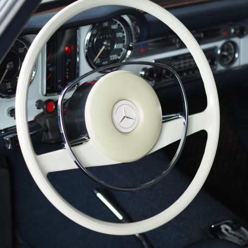 Mercedes-Benz 280SL 1969