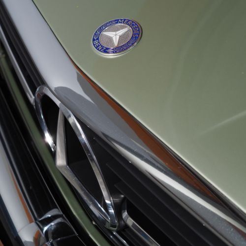 Mercedes-Benz 450SLC 77