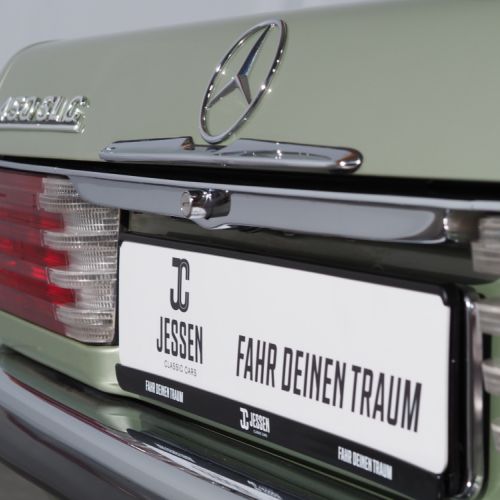 Mercedes-Benz 450SLC 77