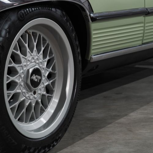 Mercedes-Benz 450SLC 77