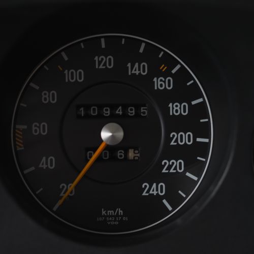 Mercedes-Benz 450SLC 77