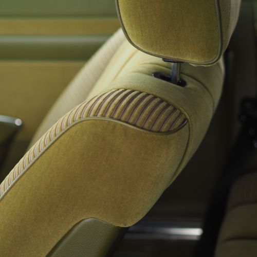 Mercedes-Benz 450SLC 77