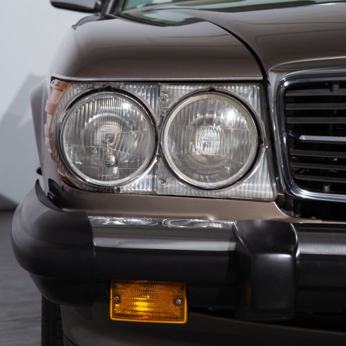 Mercedes-Benz 560SL 88