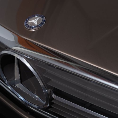 Mercedes-Benz 560SL 88