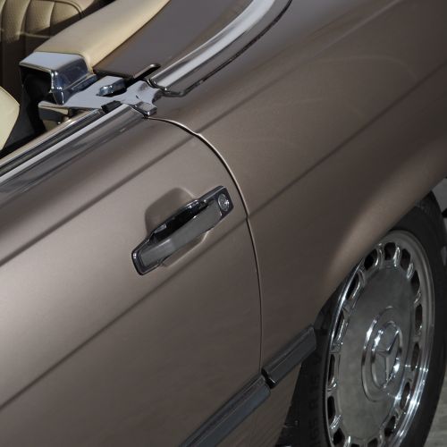 Mercedes-Benz 560SL 88