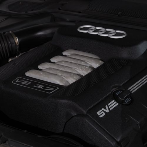 Audi A8 3.7 quattro 2000