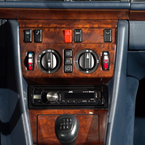Mercedes-Benz 300CE 1991