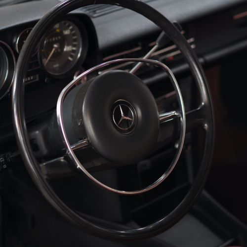 Mercedes-Benz 220/8 1968