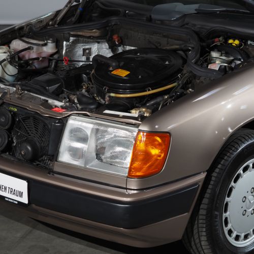 Mercedes-Benz 300E 4MATIC 1993